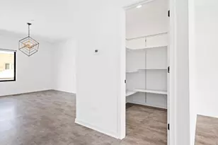 6605 North Ave, Oak Park, IL 60302 - Photo 12