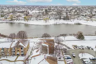 342 Klein Creek Ct, Carol Stream, IL 60188 - Photo 2