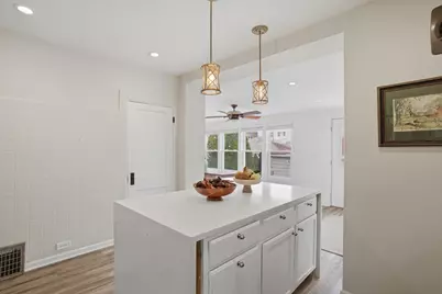 5340 W Agatite Avenue, Chicago, IL 60630 - Photo 14