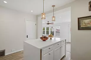 5340 W Agatite Ave, Chicago, IL 60630 - Photo 14