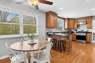 535 Apache Dr, Batavia, IL 60510 - Photo 6