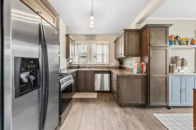 334 W School Street W, Villa Park, IL 60181 - Photo 10