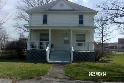 107 N Chicago Street, Milford, IL 60953 - Photo 2