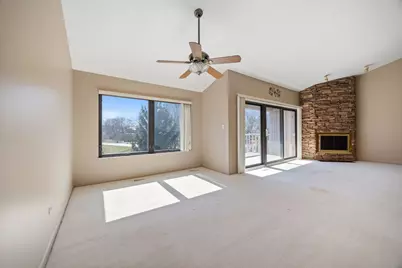 97 W Thornhill Lane #A, Lake Barrington, IL 60010 - Photo 8