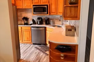 1213 Jill Peak Dr, Sleepy Hollow, IL 60118 - Photo 4