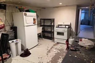 5925 S Rockwell St, Chicago, IL 60629 - Photo 16