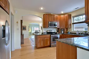 1820 N 78th Ct, Elmwood Park, IL 60707 - Photo 14