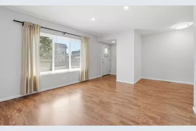 1S300 Stratford Lane, Villa Park, IL 60181 - Photo 4