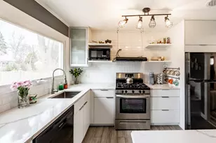 316 N Schiller St, Palatine, IL 60067 - Photo 8