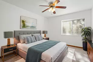 640 Murray Ln, Des Plaines, IL 60016 - Photo 12