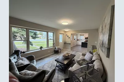 5743 W 79th Street, Burbank, IL 60459 - Photo 8