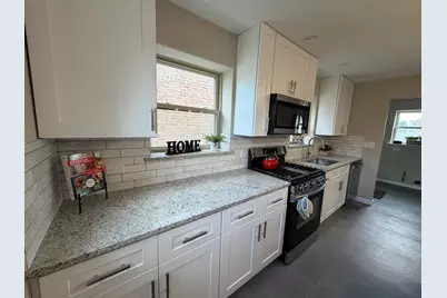 5743 W 79th Street, Burbank, IL 60459 - Photo 6