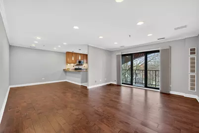 110 S Evergreen Avenue #5CN, Arlington Heights, IL 60005 - Photo 4