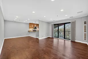 110 S Evergreen Ave, Arlington Heights, IL 60005 - Photo 4