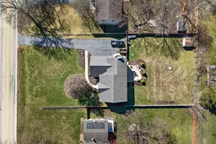 6119 Sands Rd, Crystal Lake, IL 60014 - Photo 36