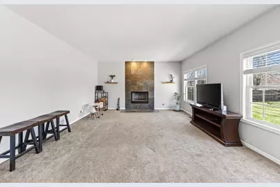 6119 Sands Road, Crystal Lake, IL 60014 - Photo 12