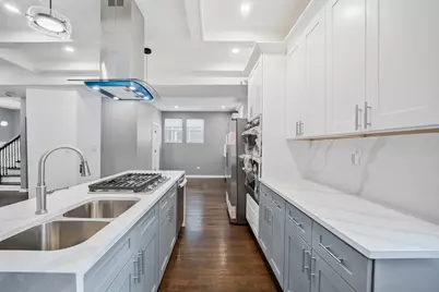 553 N Leamington Avenue, Chicago, IL 60644 - Photo 8