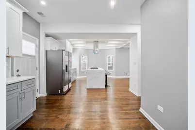 553 N Leamington Avenue, Chicago, IL 60644 - Photo 10