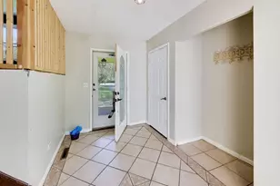 9505 Elm Ln, Crystal Lake, IL 60014 - Photo 4