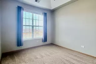 16600 Liberty Cir, Orland Park, IL 60467 - Photo 14