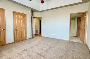 16600 Liberty Cir, Orland Park, IL 60467 - Photo 12