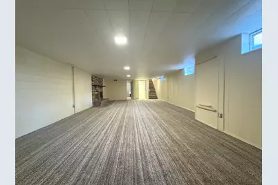 210 S Small Avenue, Kankakee, IL 60901 - Photo 36