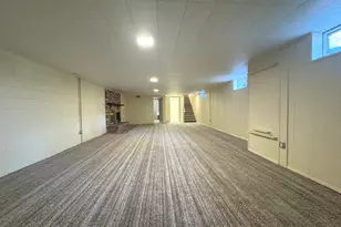 210 S Small Ave, Kankakee, IL 60901 - Photo 36