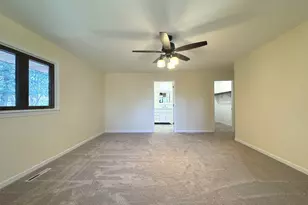 210 S Small Ave, Kankakee, IL 60901 - Photo 14