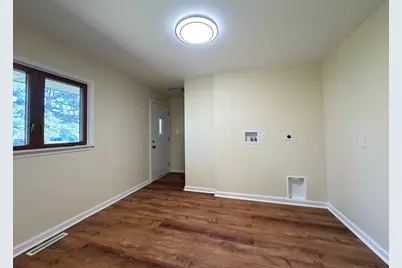 210 S Small Avenue, Kankakee, IL 60901 - Photo 32