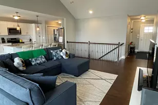 6064 Park View Dr, Bourbonnais, IL 60914 - Photo 8