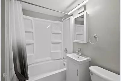 1013 Sunnydale Boulevard, Streamwood, IL 60107 - Photo 16