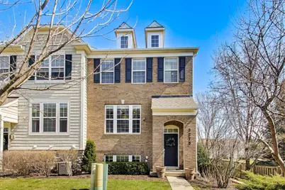 3275 Coral Lane, Glenview, IL 60026 - Photo 1