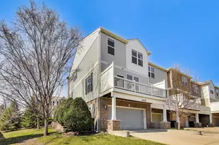 3275 Coral Ln, Glenview, IL 60026 - Photo 26