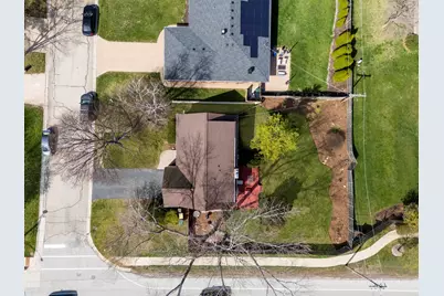 121 N Glendale Avenue, Barrington, IL 60010 - Photo 34