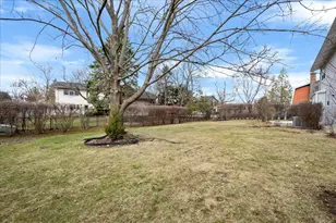 2908 Parkside Dr, Highland Park, IL 60035 - Photo 32