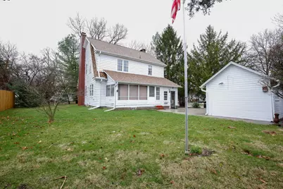 422 N Hennepin Avenue, Dixon, IL 61021 - Photo 6