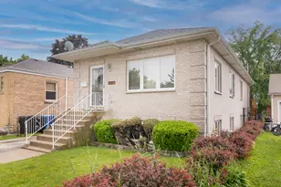 3308 N Octavia Ave, Chicago, IL 60634 - Photo 2