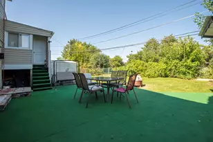 9909 N Huber Ln, Niles, IL 60714 - Photo 34