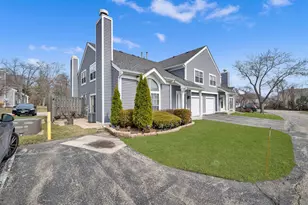 1390 N Knollwood Dr, Palatine, IL 60067 - Photo 2