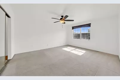 1390 N Knollwood Drive #1390, Palatine, IL 60067 - Photo 12