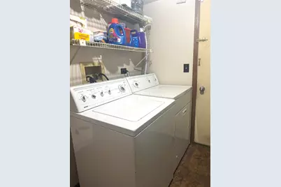 39 Dennison Drive, Glendale Heights, IL 60139 - Photo 12