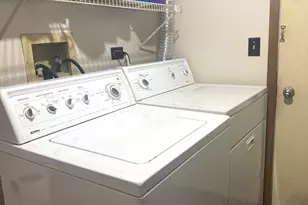 39 Dennison Dr, Glendale Heights, IL 60139 - Photo 12