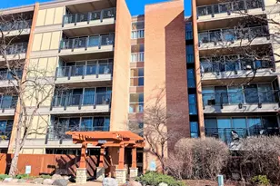 5950 Oakwood Dr, Lisle, IL 60532 - Photo 1