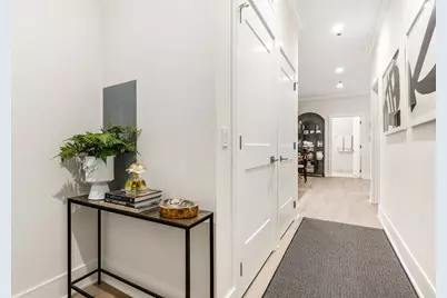 835 Lake Street #316, Oak Park, IL 60301 - Photo 2