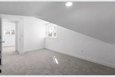 519 Bellwood Avenue, Bellwood, IL 60104 - Photo 16