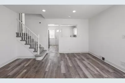 519 Bellwood Avenue, Bellwood, IL 60104 - Photo 4