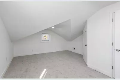 519 Bellwood Avenue, Bellwood, IL 60104 - Photo 14