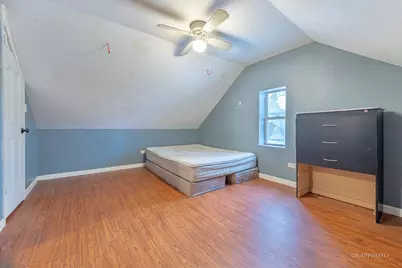 2407 S Albany Avenue, Chicago, IL 60623 - Photo 18