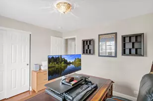 3355 Blue Ridge Dr, Carpentersville, IL 60110 - Photo 14