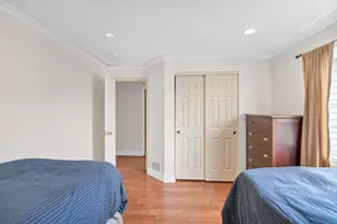 3355 Blue Ridge Dr, Carpentersville, IL 60110 - Photo 12